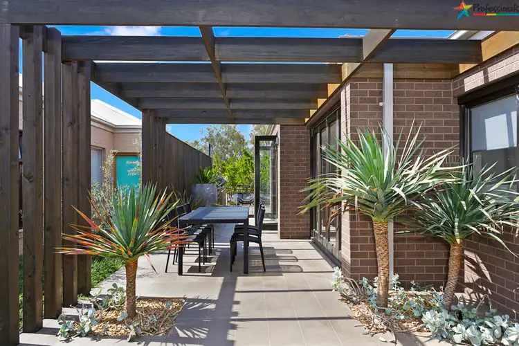 Third view of Homely house listing, 3 Riverside Boulevard, Killara VIC 3691