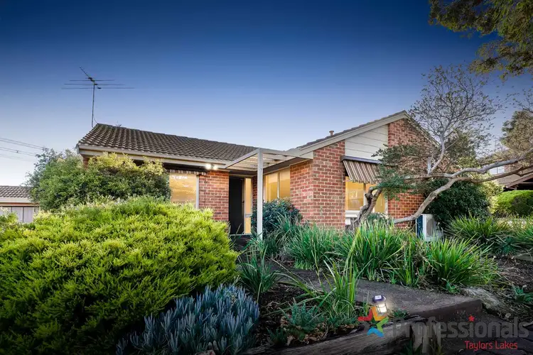 Second view of Homely unit listing, 7 Shoppers Lane, Taylors Lakes VIC 3038