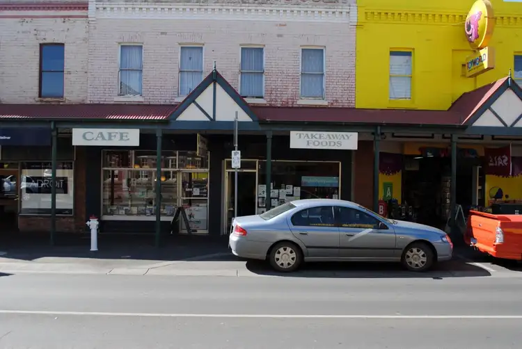 196-198 High Street, Maryborough VIC 3465