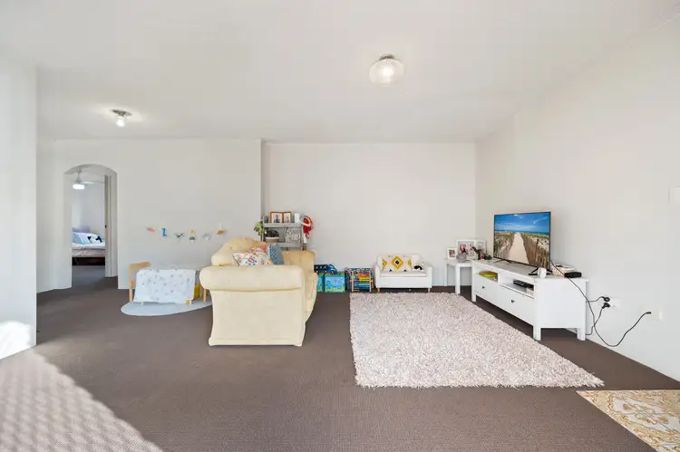 Sixth view of Homely unit listing, 2/29 Lenneberg Street, Southport QLD 4215