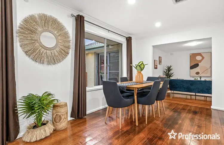 Fourth view of Homely house listing, 2 Kindred Close, Mooroolbark VIC 3138