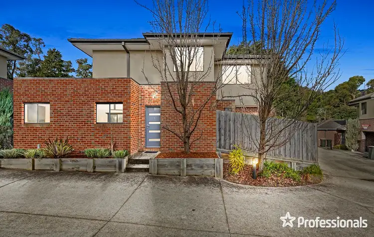 5 Hillside Close, Montrose VIC 3765