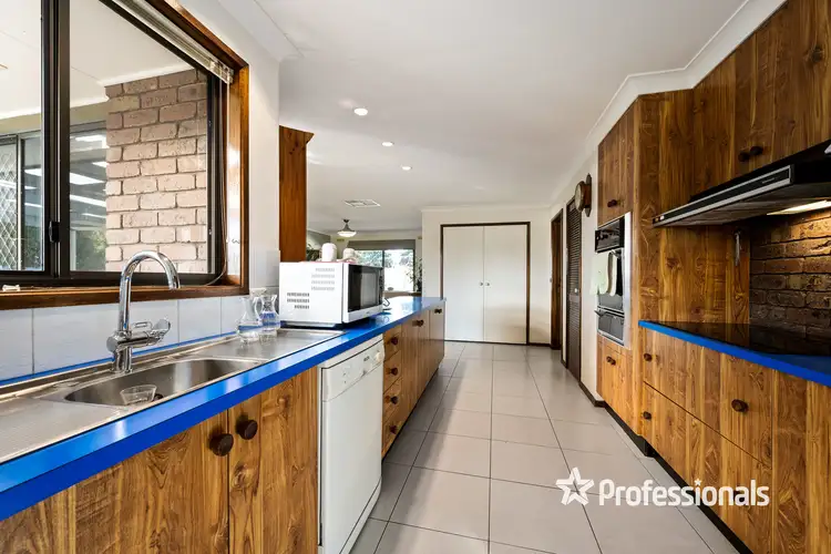 Fifth view of Homely house listing, 6 Oleander Court, Wodonga VIC 3690