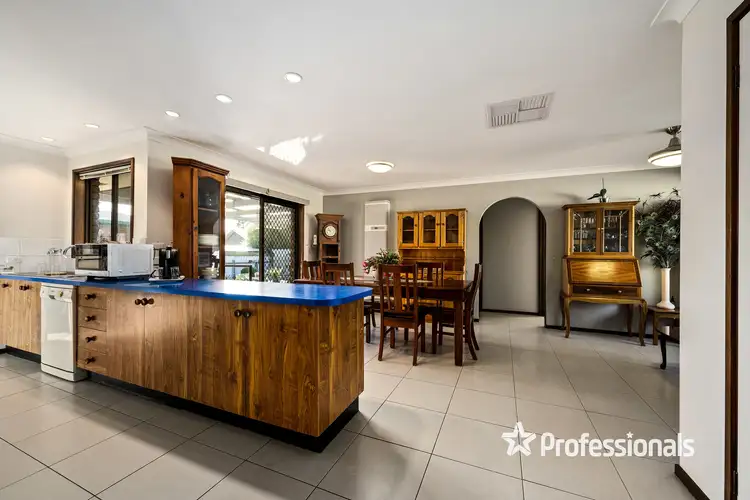 Sixth view of Homely house listing, 6 Oleander Court, Wodonga VIC 3690