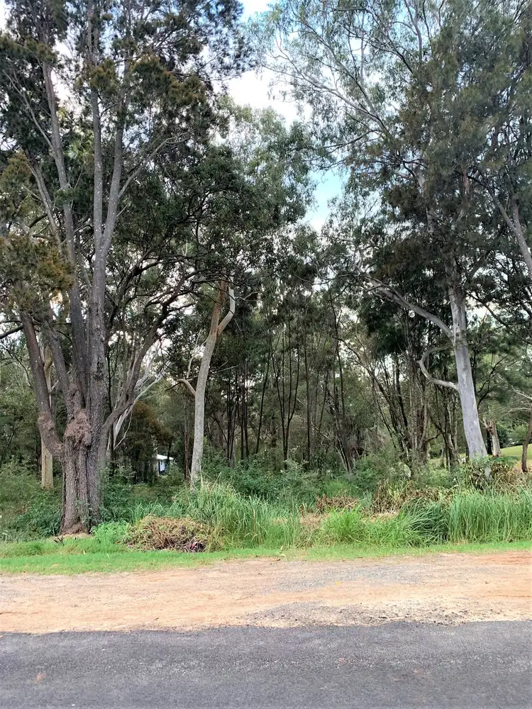 9 Oomool Street, Macleay Island QLD 4184