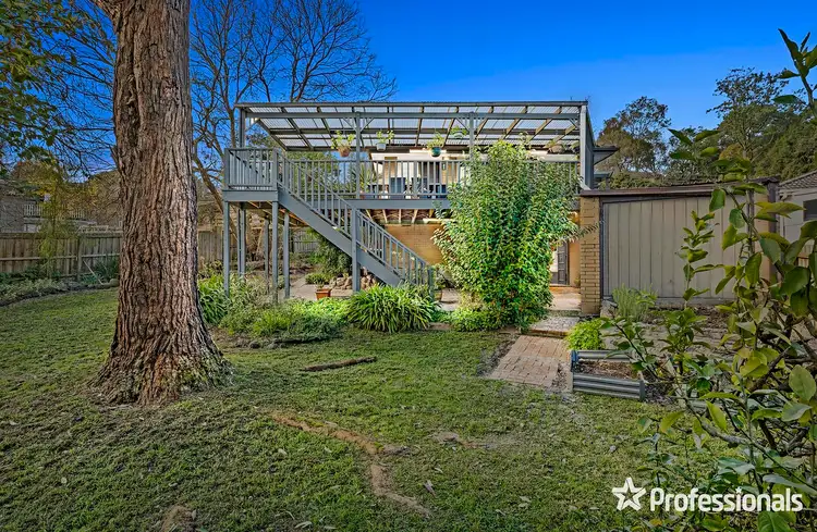 7 Meadowlark Lane, Mooroolbark VIC 3138