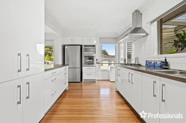 Sixth view of Homely house listing, 7 Meadowlark Lane, Mooroolbark VIC 3138