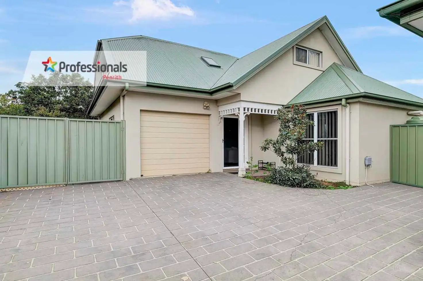 Main view of Homely townhouse listing, 3/65 Barry Street, Cambridge Park NSW 2747