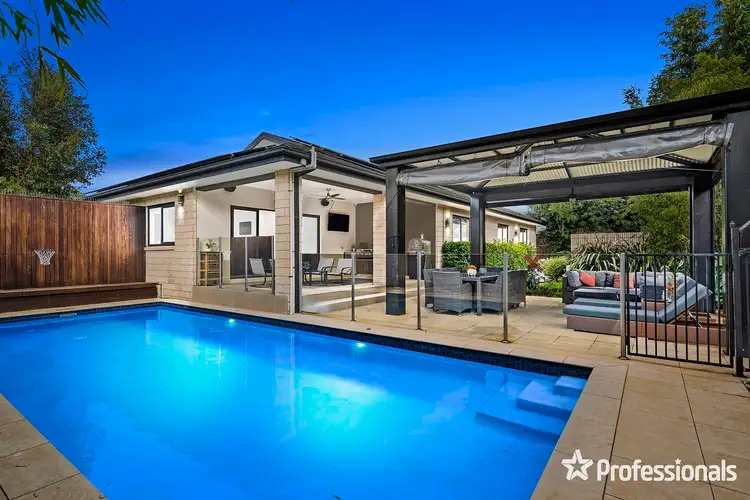7 Chevalier Crescent, Mooroolbark VIC 3138