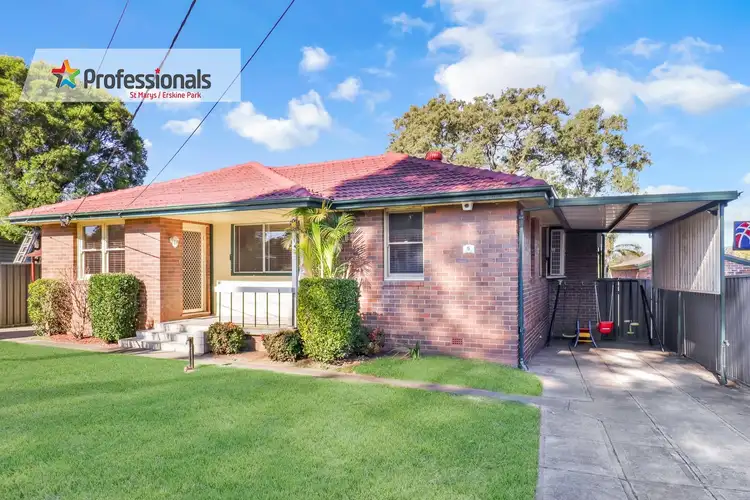 Main view of Homely house listing, 5 Le Maire Avenue, Lethbridge Park NSW 2770