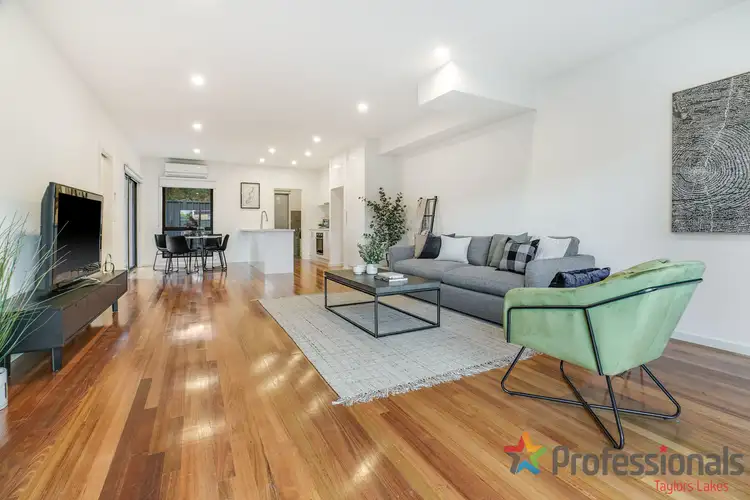 Fourth view of Homely townhouse listing, 2/42 Buckingham Street, Sydenham VIC 3037