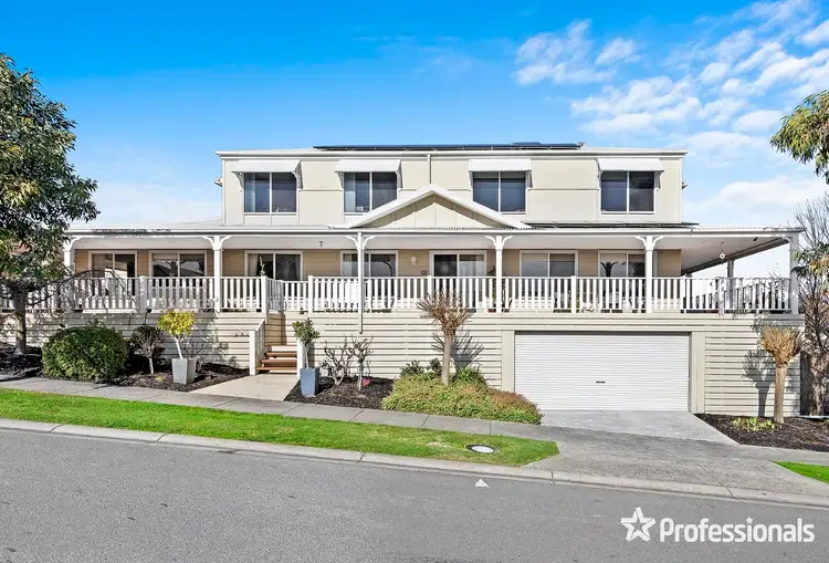 23 Regent Avenue, Mooroolbark VIC 3138