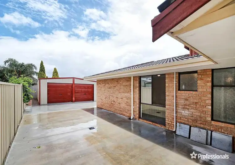 Second view of Homely house listing, 25 Perrin Way, High Wycombe WA 6057