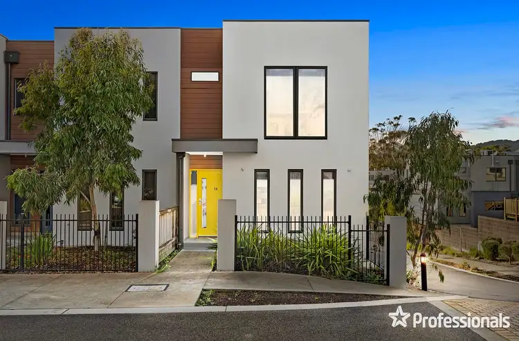 Main view of Homely townhouse listing, 14 Recess Concourse, Mooroolbark VIC 3138