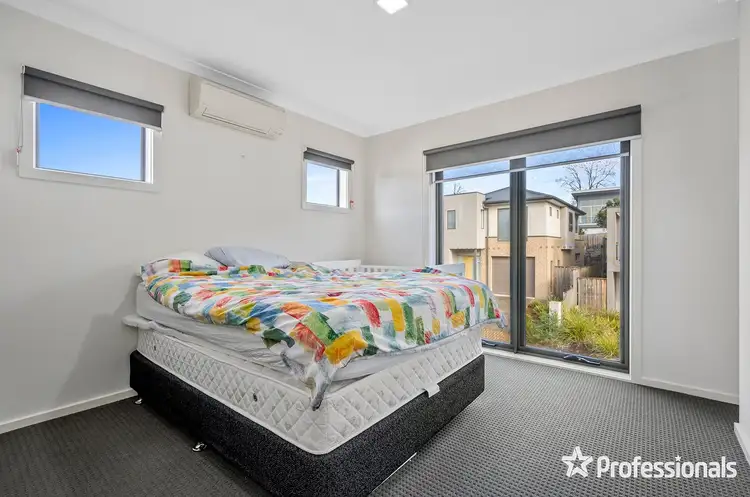 Fifth view of Homely townhouse listing, 14 Recess Concourse, Mooroolbark VIC 3138
