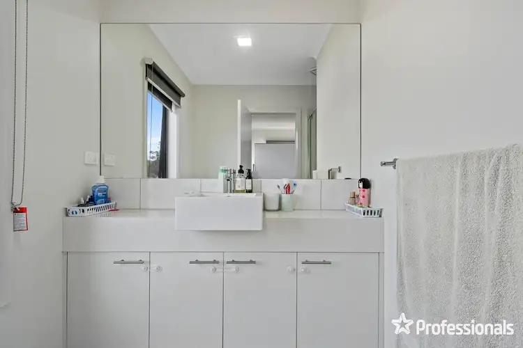 Sixth view of Homely townhouse listing, 14 Recess Concourse, Mooroolbark VIC 3138