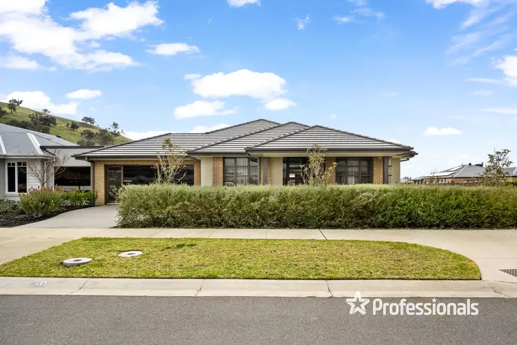 23 Woodbridge Street, Killara VIC 3691