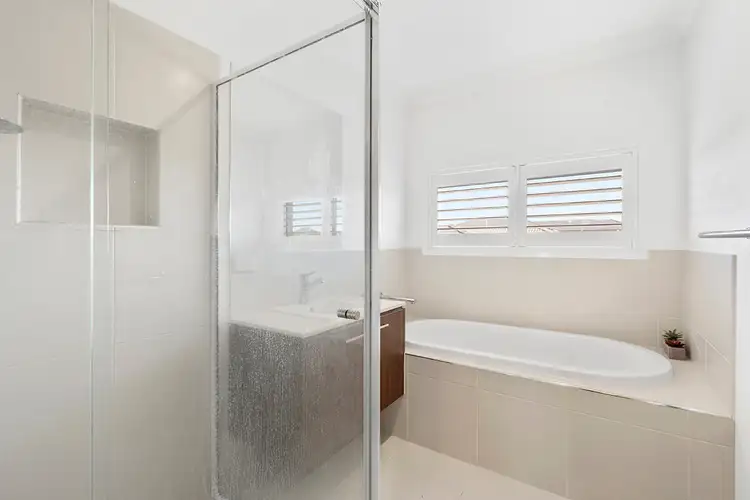 Sixth view of Homely house listing, 33 Red Brush Drive, Keysborough VIC 3173