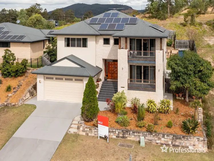 31 Leatherwood Drive, Arana Hills QLD 4054