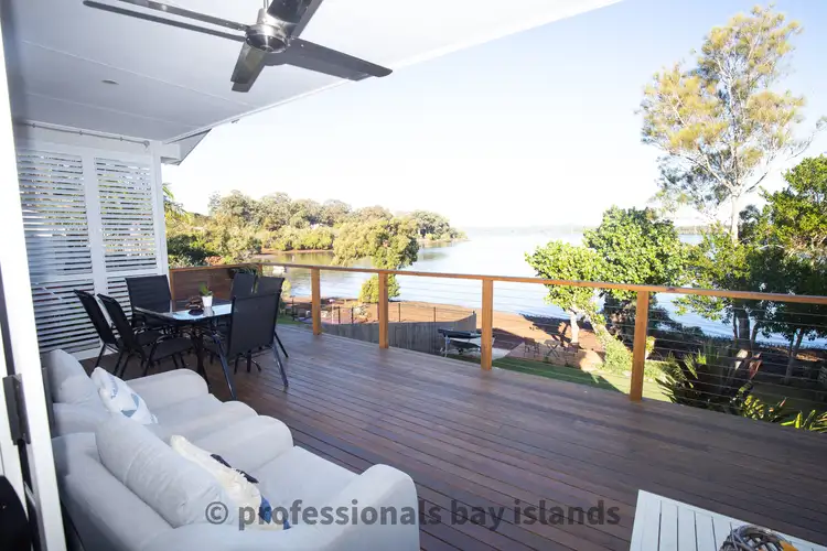 70 Melaleuca Drive, Lamb Island QLD 4184