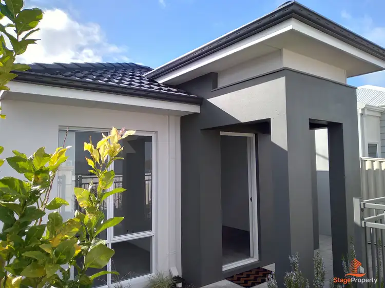 42 Rosso Meander, Woodvale WA 6026