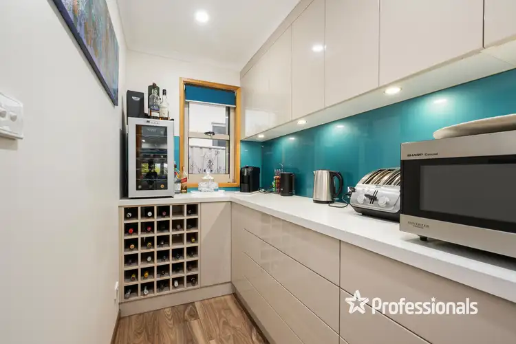 Fourth view of Homely house listing, 3 Lark Court, West Wodonga VIC 3690