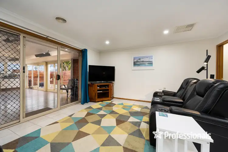 Sixth view of Homely house listing, 3 Lark Court, West Wodonga VIC 3690