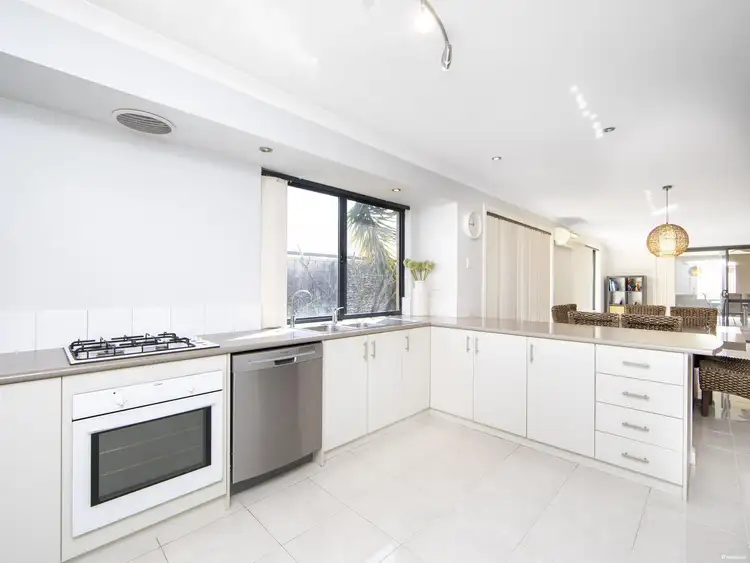 Seventh view of Homely house listing, 31 Wimbridge Road, Wattle Grove WA 6107