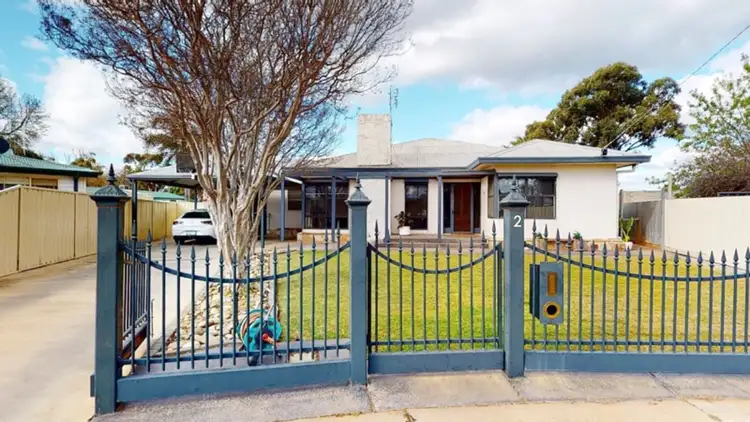 Second view of Homely house listing, 2 Garden Court, Swan Hill VIC 3585