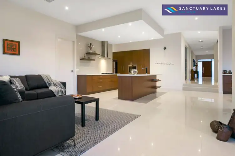 Sixth view of Homely house listing, 5 Sundowner Place, Sanctuary Lakes VIC 3030