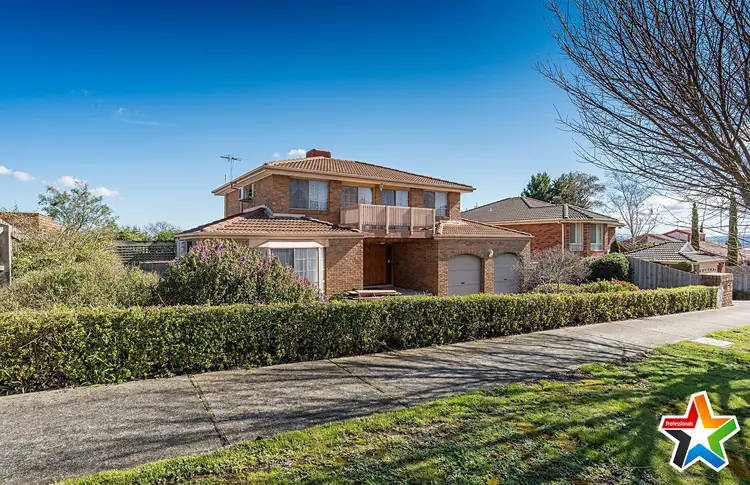 32 Partridge Way, Mooroolbark VIC 3138