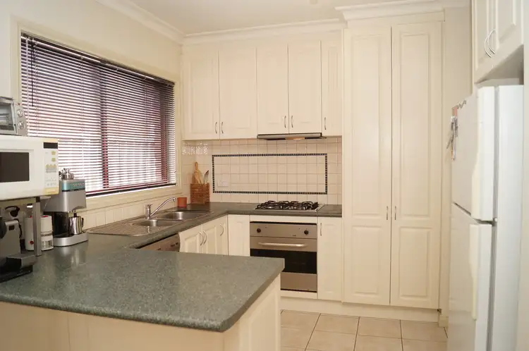 Fifth view of Homely house listing, 2/15 Barker Avenue, Shepparton VIC 3630