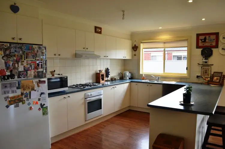 Fifth view of Homely house listing, 6 Limousin Court, Shepparton VIC 3630