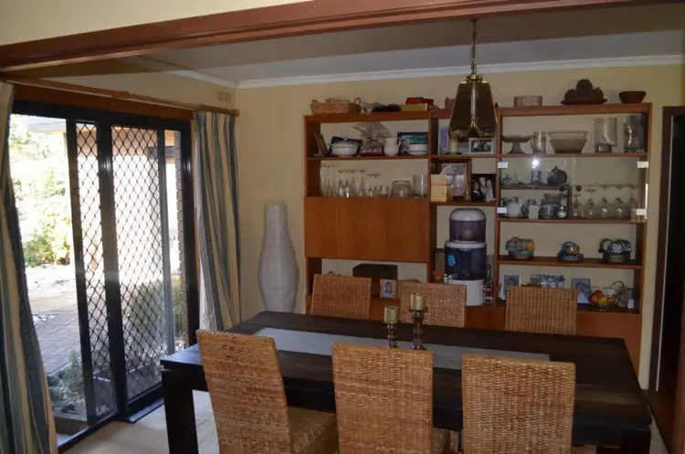 Seventh view of Homely house listing, 4 Barbara Court, Mooroopna VIC 3629