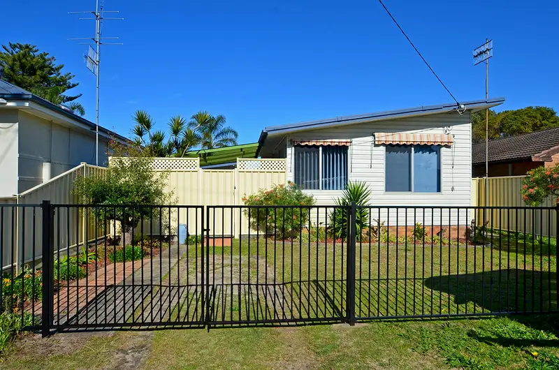 Main view of Homely house listing, 84 Uligandi Street, Ettalong Beach NSW 2257