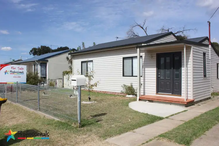 27 Alamein Walk, Bathurst NSW 2795