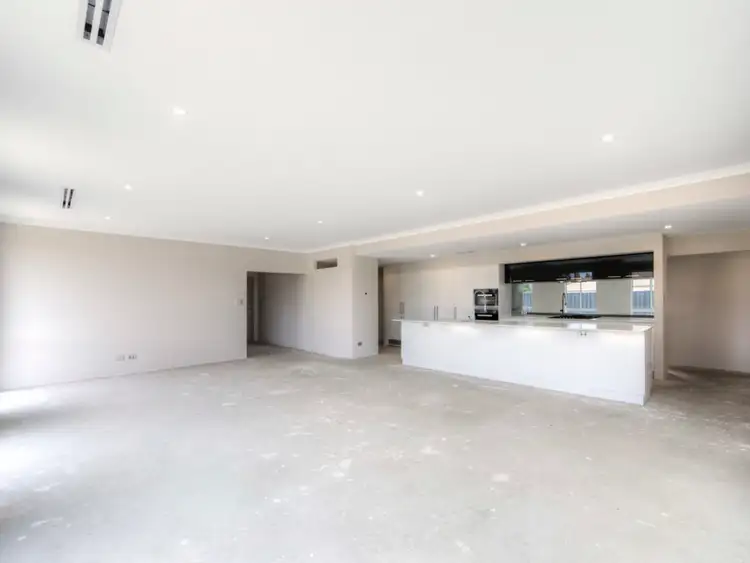 Sixth view of Homely house listing, 8 Kalari Drive, Wattle Grove WA 6107