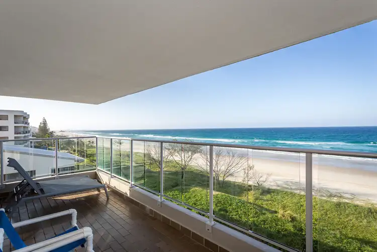 Unit 23 Pacific Surf/373 Golden Four Drive, Tugun QLD 4224