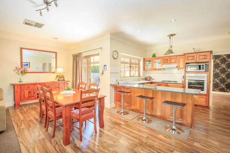 Seventh view of Homely house listing, 10 Billy Hughes Court, Wodonga VIC 3690