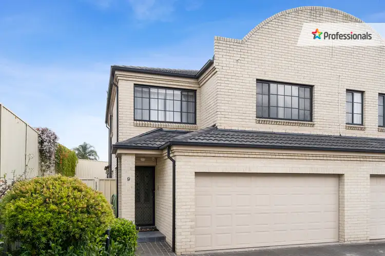 9/46-52 Wattle Road, Casula NSW 2170