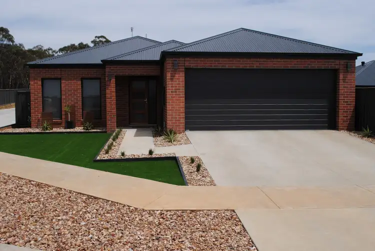 1/6 Lowery Court, Maryborough VIC 3465