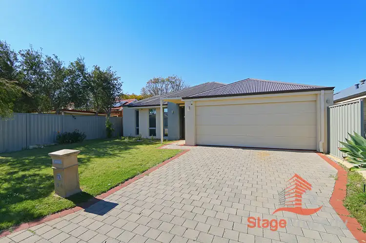 54 Reginald Street, Queens Park WA 6107