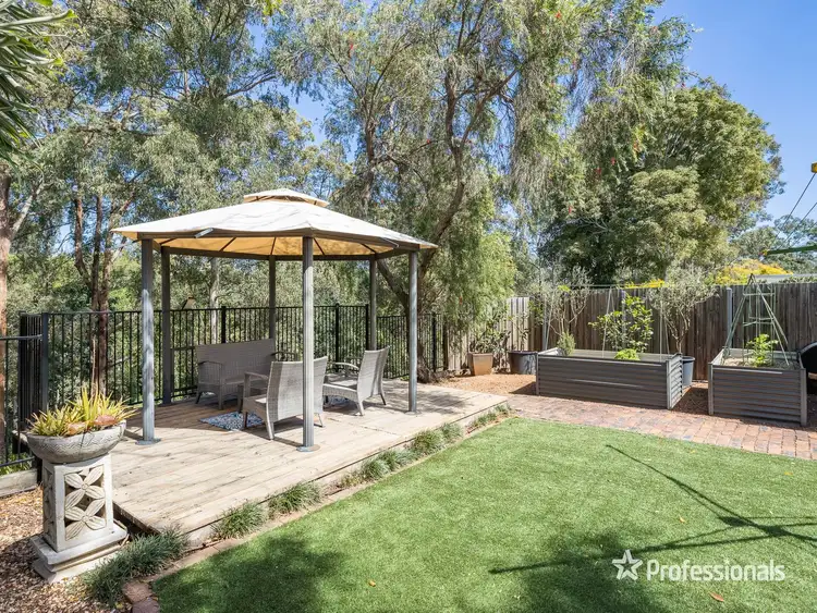 75 Kylie Avenue, Ferny Hills QLD 4055