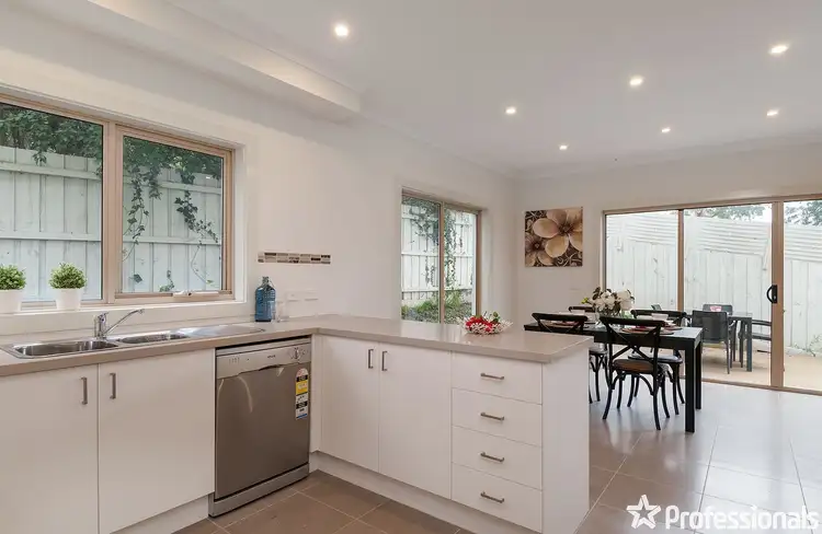 Sixth view of Homely house listing, 5 Kenisha Way, Lilydale VIC 3140