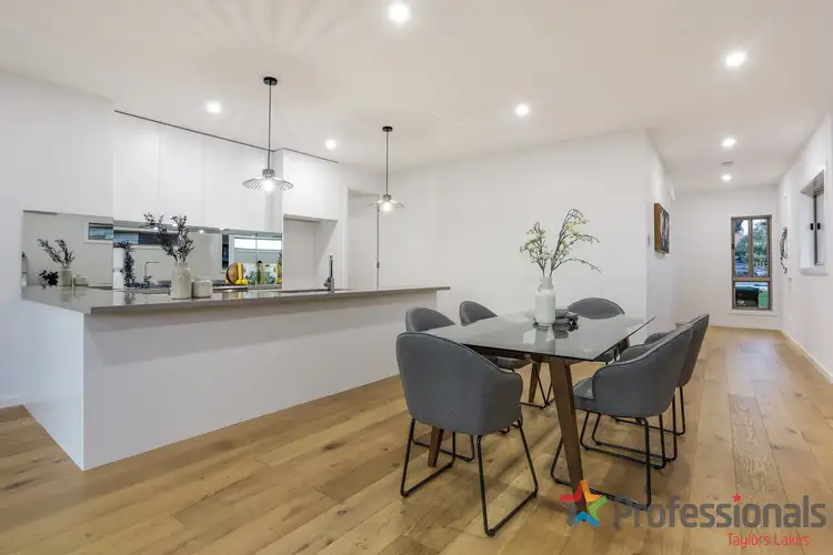 Fourth view of Homely house listing, 7A Hillview Court, Keilor VIC 3036