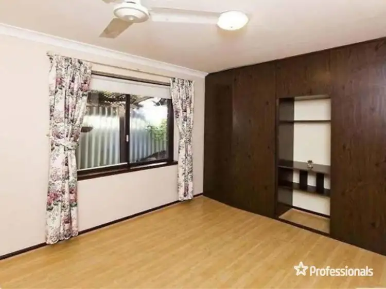 Fifth view of Homely house listing, 11 Diosma Way, Forrestfield WA 6058