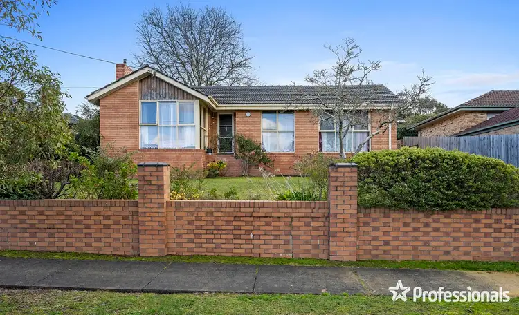 63 Kipling Avenue, Mooroolbark VIC 3138
