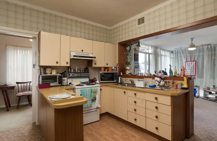 Sixth view of Homely house listing, 16 Cherylnne Crescent, Kilsyth VIC 3137