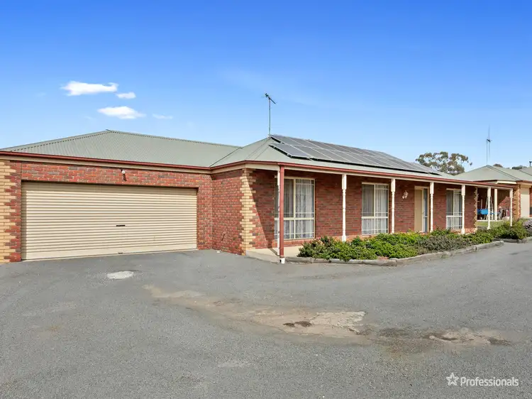 Second view of Homely unit listing, 2/8 Virtue Street, Maryborough VIC 3465