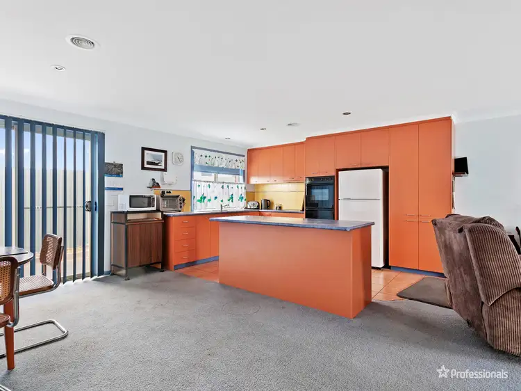 Fourth view of Homely unit listing, 2/8 Virtue Street, Maryborough VIC 3465